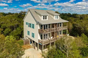 118 Shell Dr, Emerald Isle, NC 28594 - Photo 1