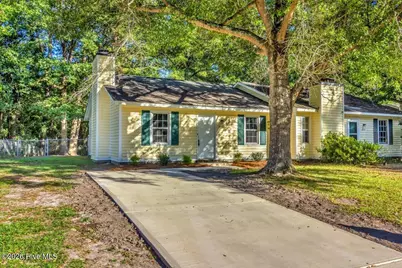 410 Cedar Creek Drive, Jacksonville, NC 28540 - Photo 2
