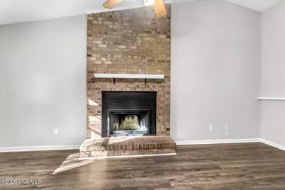 410 Cedar Creek Drive, Jacksonville, NC 28540 - Photo 8