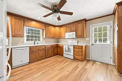 309 Forest Drive, La Grange, NC 28551 - Photo 20