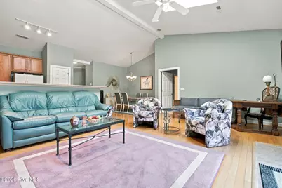5006 Carleton Drive #Unit 137, Wilmington, NC 28403 - Photo 4