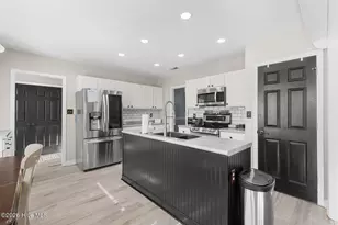 108 Walnut Hills Dr, Richlands, NC 28574 - Photo 12