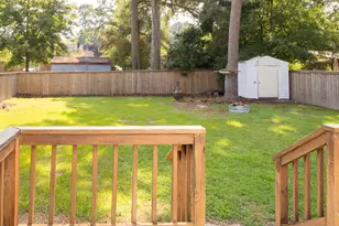 506 W Cutchin St, Clinton, NC 28328 - Photo 26