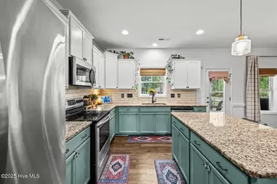 400 Everest Court, Aberdeen, NC 28315 - Photo 8