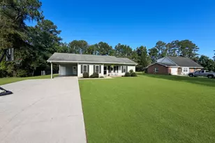 57 Whipperwill Ln, Hallsboro, NC 28442 - Photo 4
