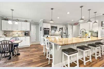323 S Belvedere Drive, Hampstead, NC 28443 - Photo 6