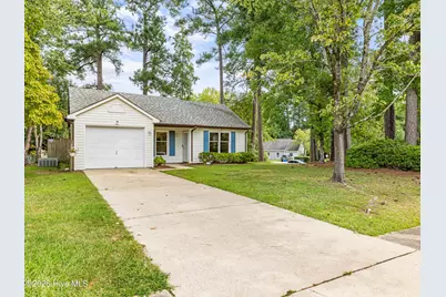 542 Shadowridge Road, Jacksonville, NC 28546 - Photo 2
