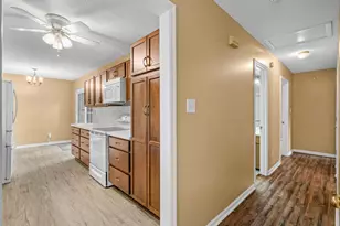 542 Shadowridge Rd, Jacksonville, NC 28546 - Photo 12