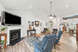 107 Sea Breeze Ct, Hampstead, NC 28443 - Photo 8