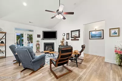 107 Sea Breeze Court, Hampstead, NC 28443 - Photo 6