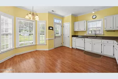 2954 Sherwin Downs Drive, Grimesland, NC 27837 - Photo 10
