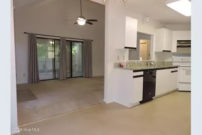 2006 Fairways West Drive, New Bern, NC 28562 - Photo 12