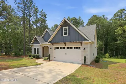 942 Greenbriar Drive, Vass, NC 28394 - Photo 2