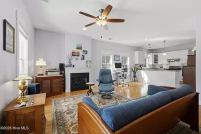 214 E 11th Street, Southport, NC 28461 - Photo 14