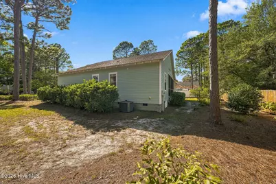 214 E 11th Street, Southport, NC 28461 - Photo 48