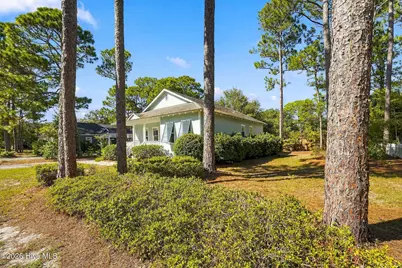 214 E 11th Street, Southport, NC 28461 - Photo 46
