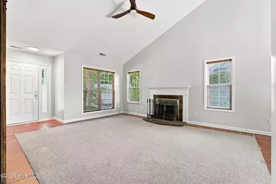 133 Kensington Way, Aberdeen, NC 28315 - Photo 8
