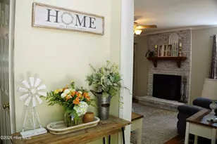 124 Country Pl, Washington, NC 27889 - Photo 2
