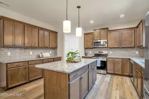 814 Twin Leaf Ct, Cameron, NC 28326 - Photo 16