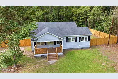 16995 US Highway 421, Burgaw, NC 28425 - Photo 1