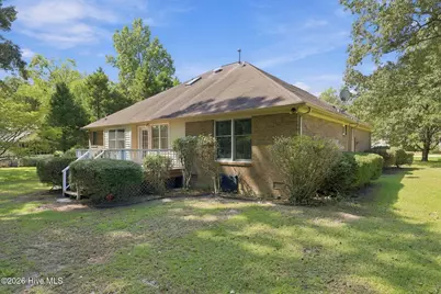 304 N Carolina Drive, New Bern, NC 28562 - Photo 6