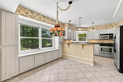 304 N Carolina Drive, New Bern, NC 28562 - Photo 32