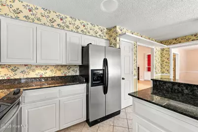 304 N Carolina Drive, New Bern, NC 28562 - Photo 36