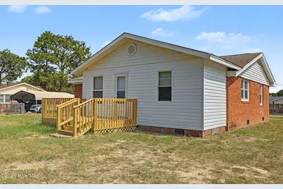 237 Lakeview Trail, Rockingham, NC 28379 - Photo 14