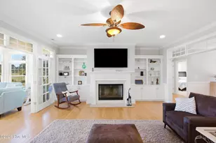 1012 Pelican Dr, New Bern, NC 28560 - Photo 18