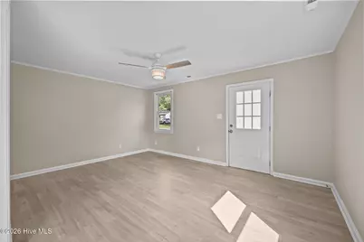 103 Robin Road, Jacksonville, NC 28540 - Photo 10
