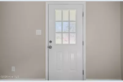 103 Robin Road, Jacksonville, NC 28540 - Photo 6