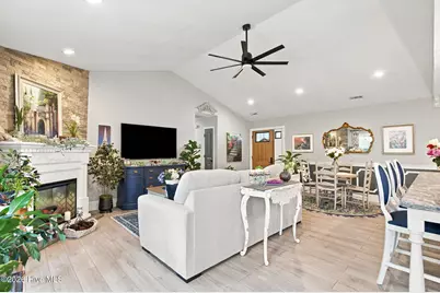 320 Smallwood Court, Wilmington, NC 28411 - Photo 28
