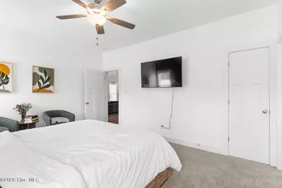 306 E Theriault Court, Jacksonville, NC 28540 - Photo 10