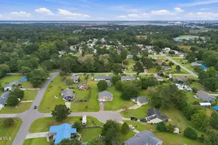 602 Farm Ct, Morehead City, NC 28557 - Photo 40