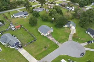 602 Farm Ct, Morehead City, NC 28557 - Photo 48