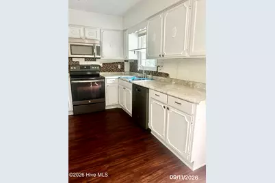 504 Greenbriar Drive, Jacksonville, NC 28546 - Photo 10