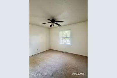 504 Greenbriar Drive, Jacksonville, NC 28546 - Photo 16