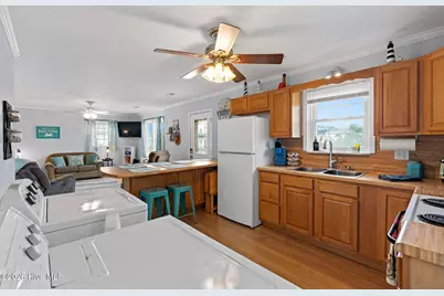 5221 E Pelican Drive, Oak Island, NC 28465 - Photo 14