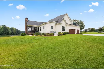 300 Westwood Drive, Elizabethtown, NC 28337 - Photo 64