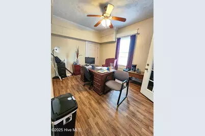 429 Gillespie Street, Fayetteville, NC 28301 - Photo 8
