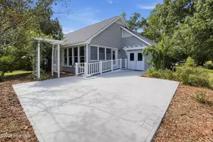 711 N Green Tee Rd, Hampstead, NC 28443 - Photo 4