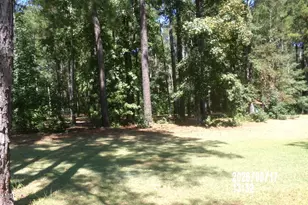 296 Hinson Ln, Richlands, NC 28574 - Photo 2