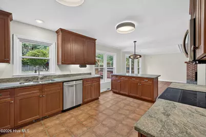 242 Dallas Drive, Wilmington, NC 28405 - Photo 34