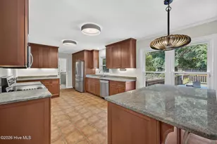 242 Dallas Dr, Wilmington, NC 28405 - Photo 32