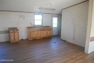 132 Cooper Rd, Richlands, NC 28574 - Photo 8