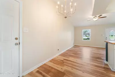 1036 Birchwood Lane, Jacksonville, NC 28546 - Photo 6