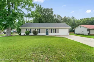 1036 Birchwood Ln, Jacksonville, NC 28546 - Photo 1