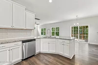 4616 Scenic Pines Drive, Hope Mills, NC 28348 - Photo 16