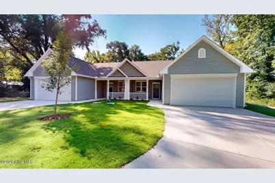 209 N Alma Street, Vass, NC 28394 - Photo 2