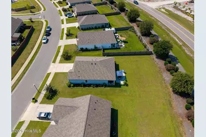 408 St Kitts Way, Winnabow, NC 28479 - Photo 4